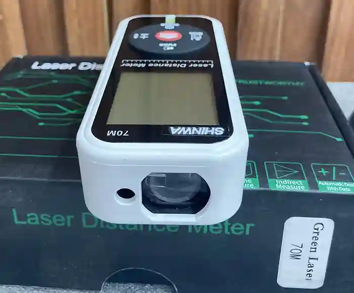 Máy đo khoảng cách laser Shinwa 70M